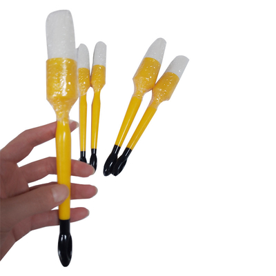 PBT Cabello de plástico blanco Herramientas de limpieza de interiores de automóviles Cepilla de detalle 5 PCS